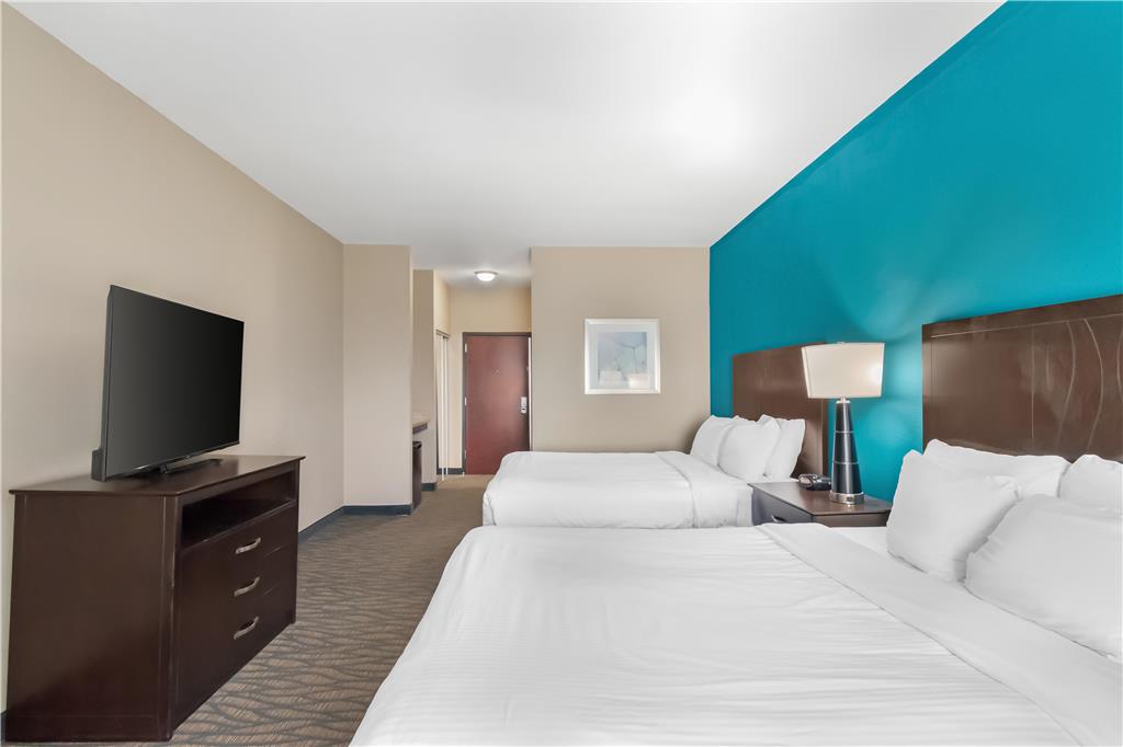 Best Western Plus Hiawatha Hotel - photo 27
