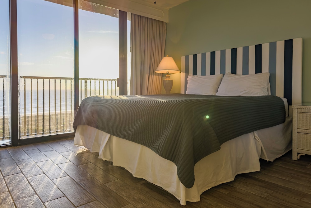 Isla Grand Beach Resort - photo 12