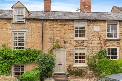 Vine Cottage Charlbury — 4-Star Luxury Hotel in Charlbury, United Kingdom