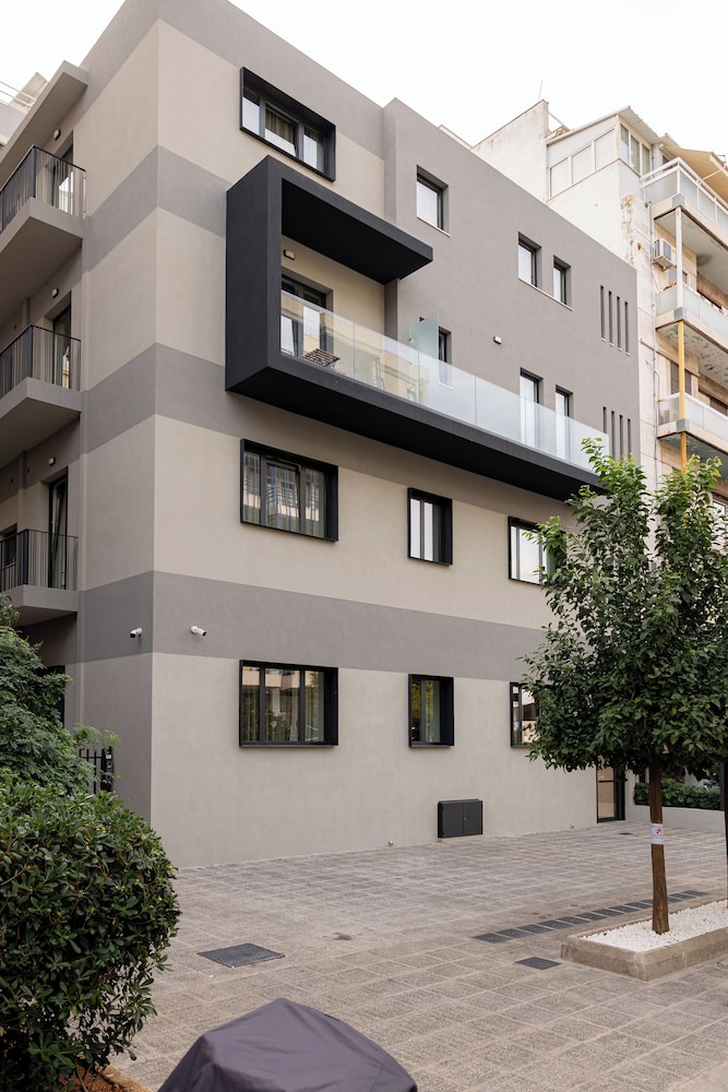 Earos Urban Living — 4-Star Luxury Hotel in Athens, Greece