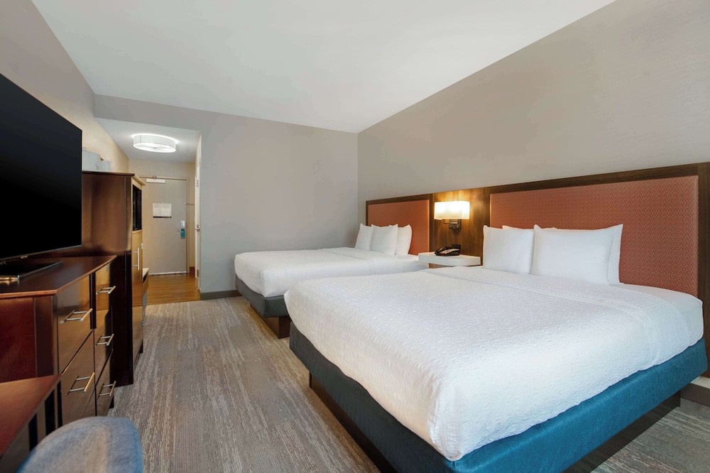 Hampton Inn & Suites Harvey New Orleans West Bank - photo 13