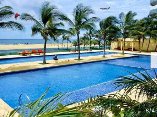 Morros con acceso directo a la playa — 4-Star Luxury Hotel in Cartagena, Colombia