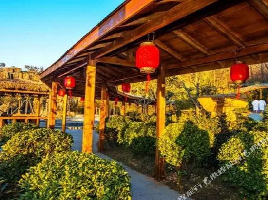Sanshan Forest Xigu Hot Spring Hotel in Suohe, People's Republic of China