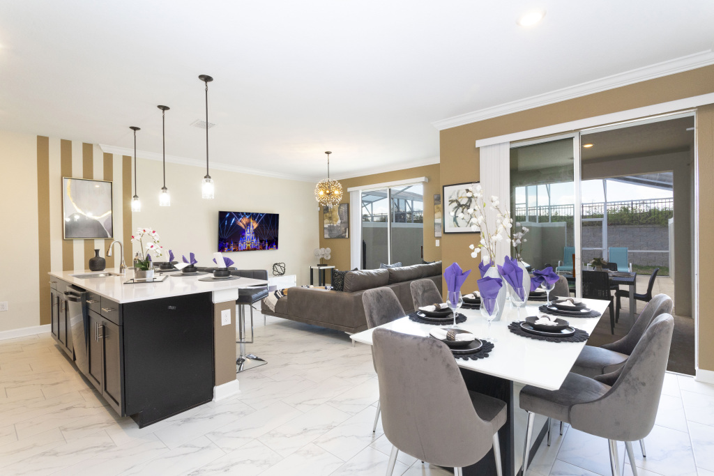 Gorgeous 4 Bd w Pool at Champions Gate Resort 1020 - photo 3
