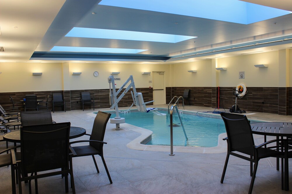 Fairfield Inn & Suites Boston Marlborough Apex Center - photo 15