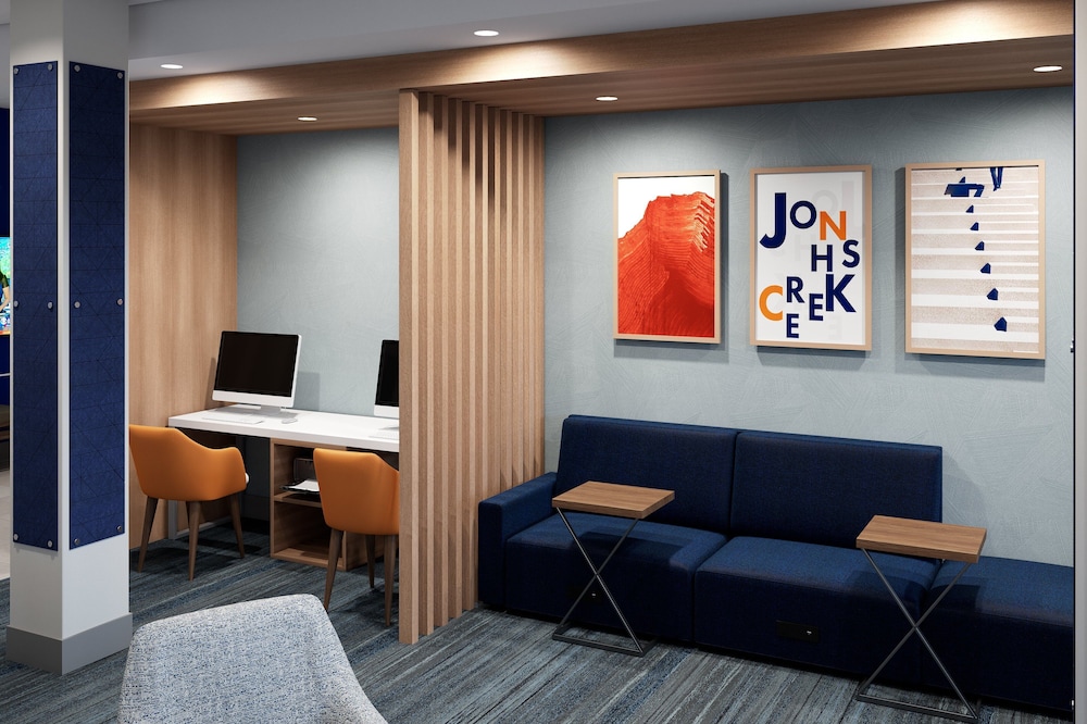Holiday Inn Express and Suites Haltom City Ft Worth by IHG - photo 20