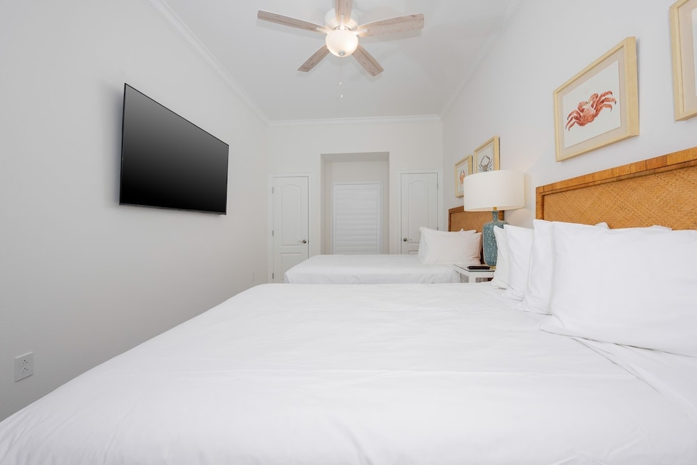 Phoenix Gulf Towers 1106 2 Bedroom Condo - photo 8