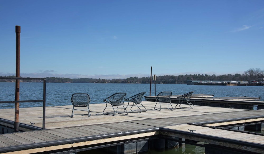 DoubleTree by Hilton Hot Springs - photo 41