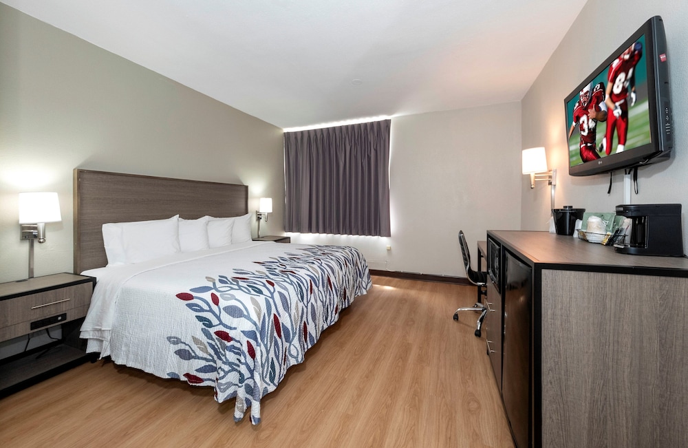 Red Roof Inn Petersburg Fort Lee - photo 17