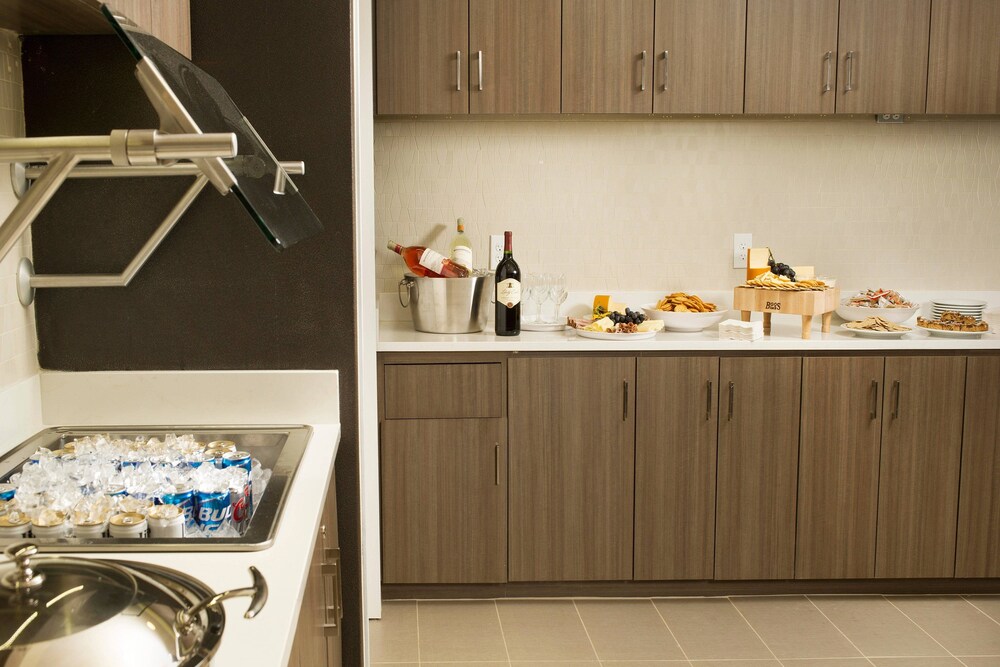 Residence Inn by Marriott Tyler - photo 23