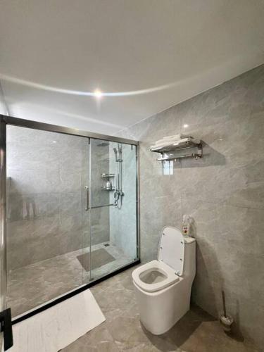 MakLan Suites