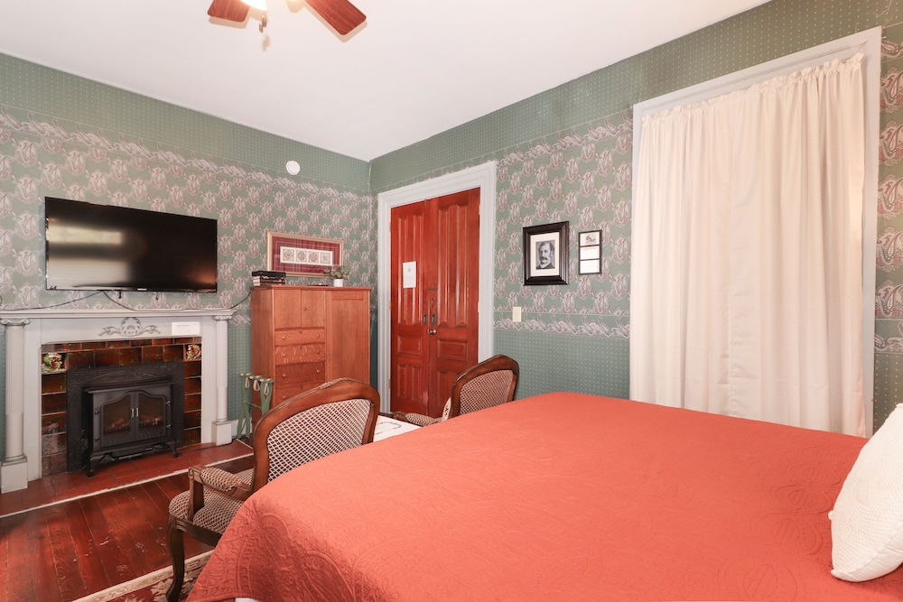Loganberry Inn - photo 28