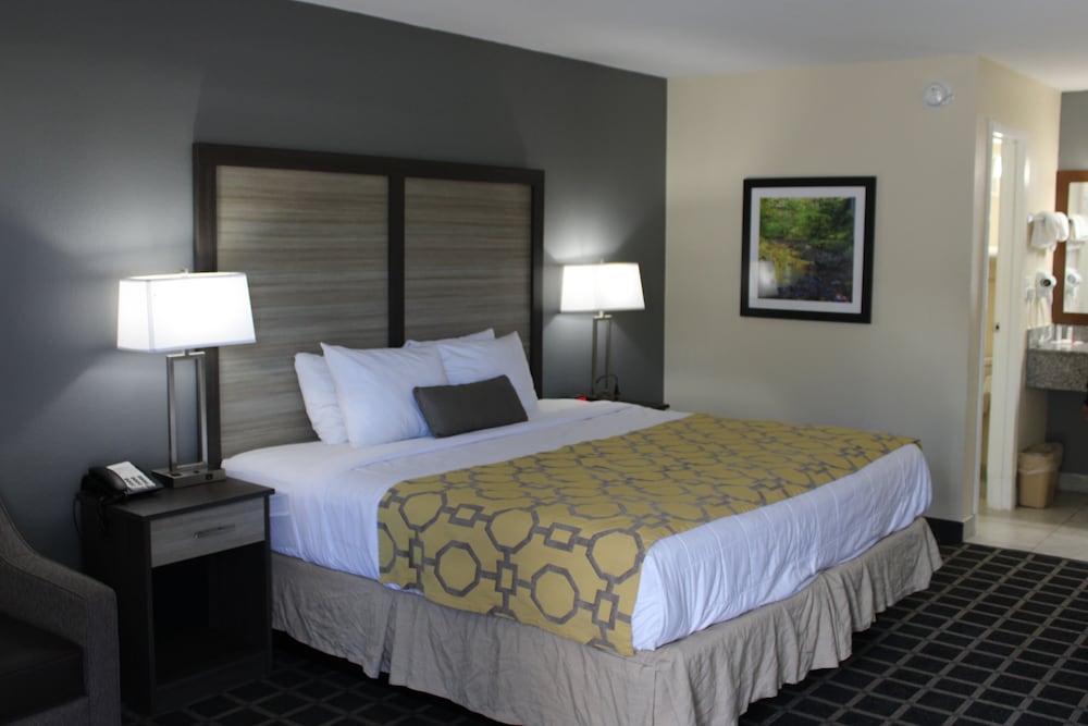 Baymont by Wyndham Morganton - photo 16