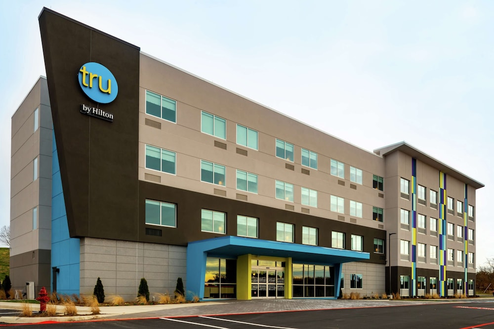 Tru By Hilton Staunton - featured photo