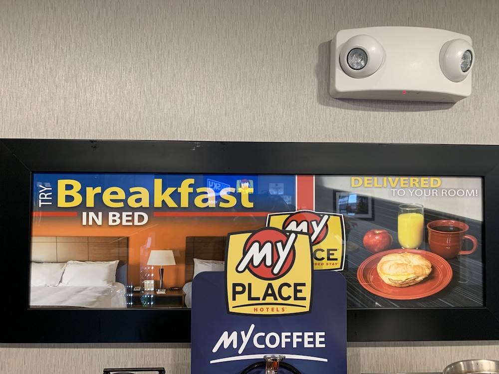 My Place Hotel Davenport Quad Cities IA - photo 17