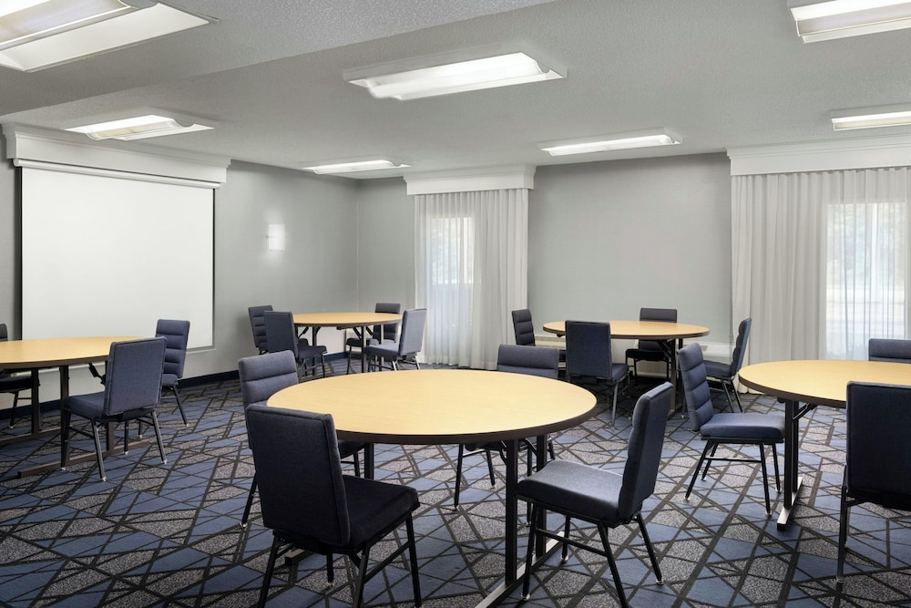 Courtyard by Marriott Birmingham Hoover - photo 41