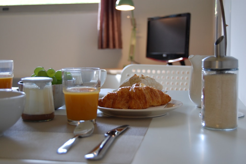 Studio Deauville Centre 5 mn de la plage — 4-Star Luxury Hotel in Deauville, France