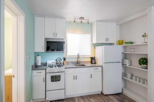 Beachside Inn - photo 12
