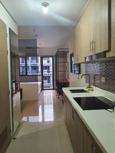 Shore 2 residences condominium — 4-Star Luxury Hotel in Manila, Philippines