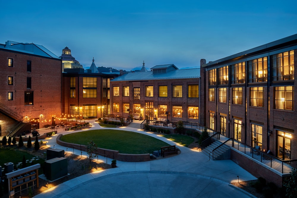 The Foundry Hotel Asheville Curio Collection by Hilton - photo 47