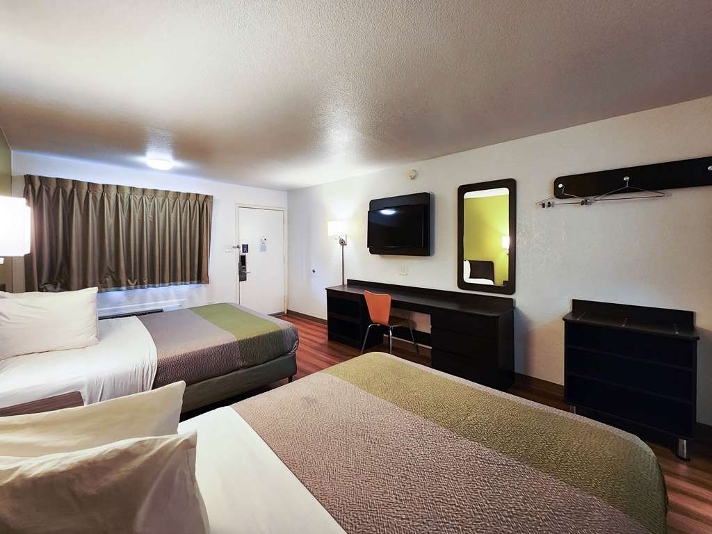 Motel 6 Baytown TX Baytown East - photo 24