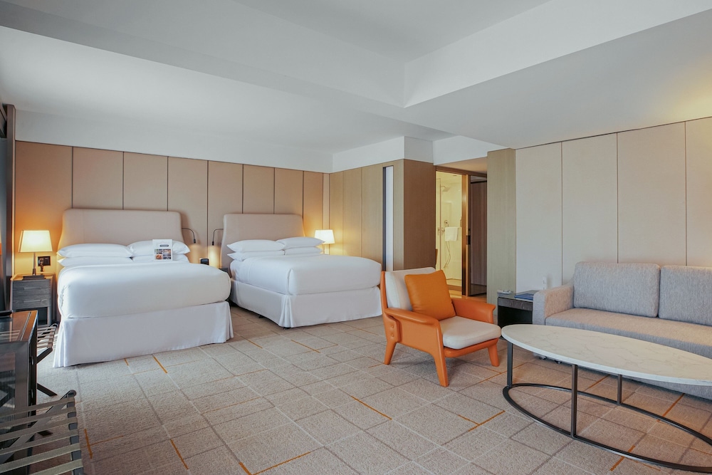 Sheraton Universal Hotel - photo 45