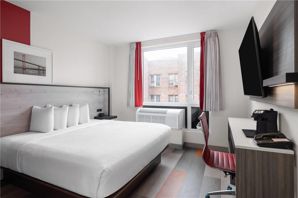 Ramada by Wyndham Brooklyn Near Flatbush - photo 15