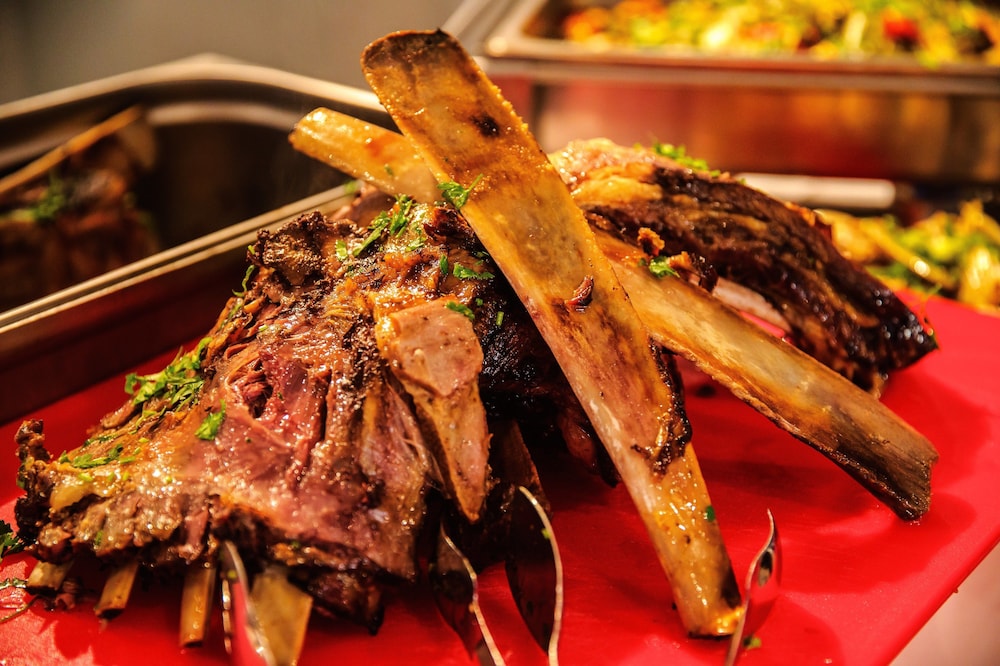 מזון ומשקאות