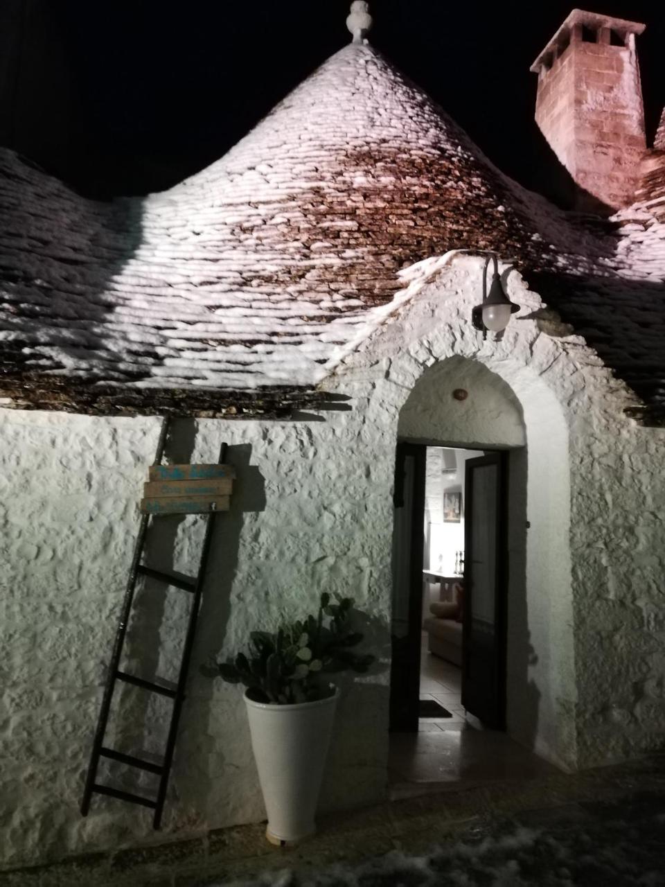 Luxury Trulli Sabotino 48 in Alberobello, Italy