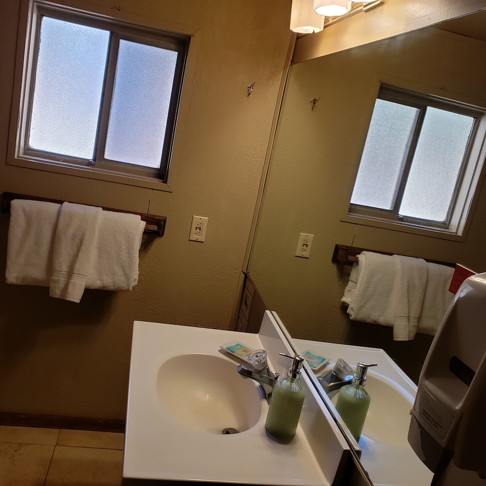 Grey Squirrel Resort - photo 131