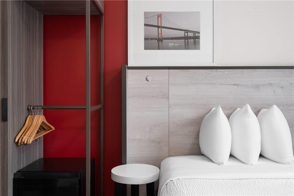 Ramada by Wyndham Brooklyn Near Flatbush - photo 6