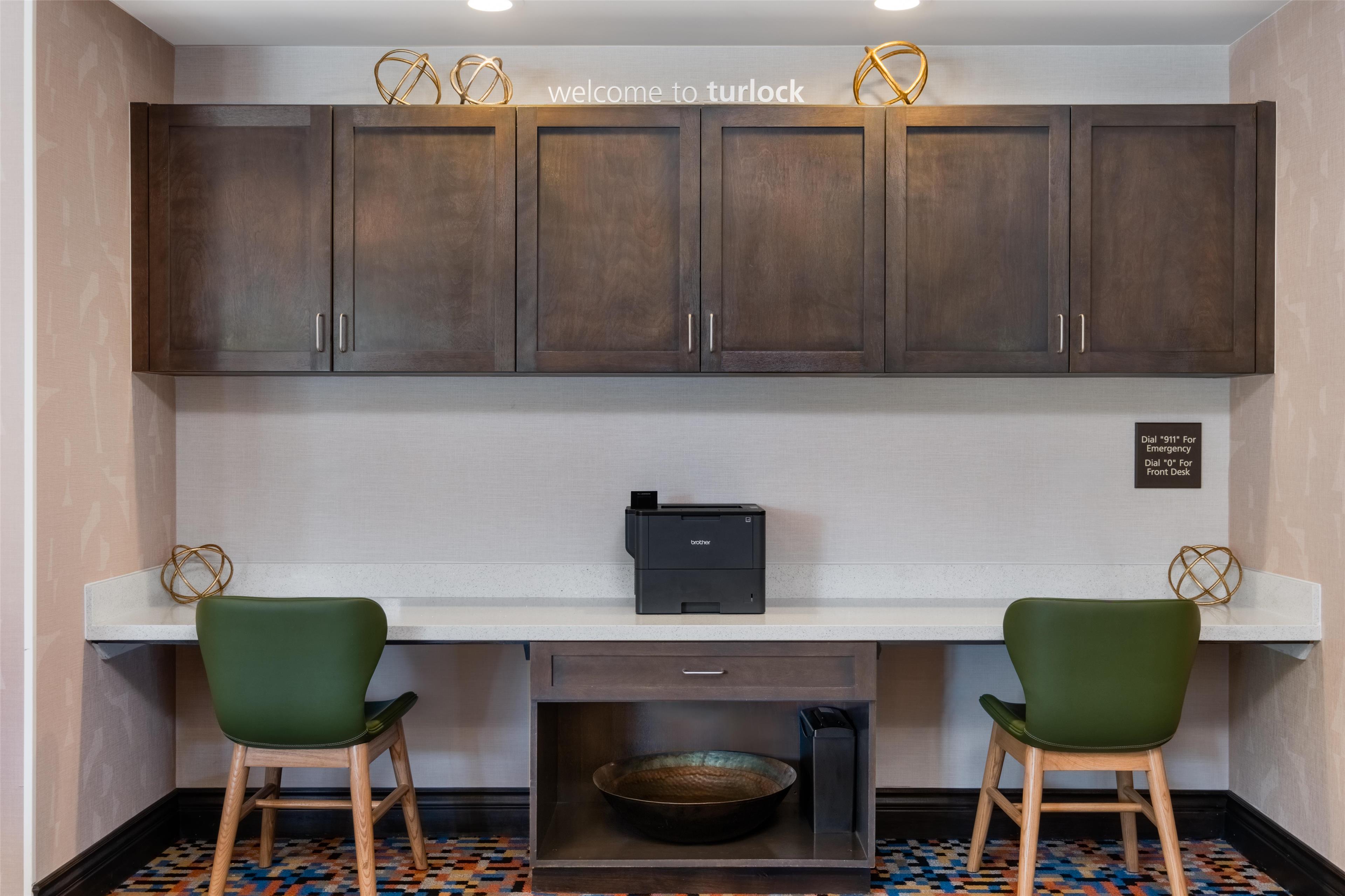 Hampton Inn Turlock - photo 15