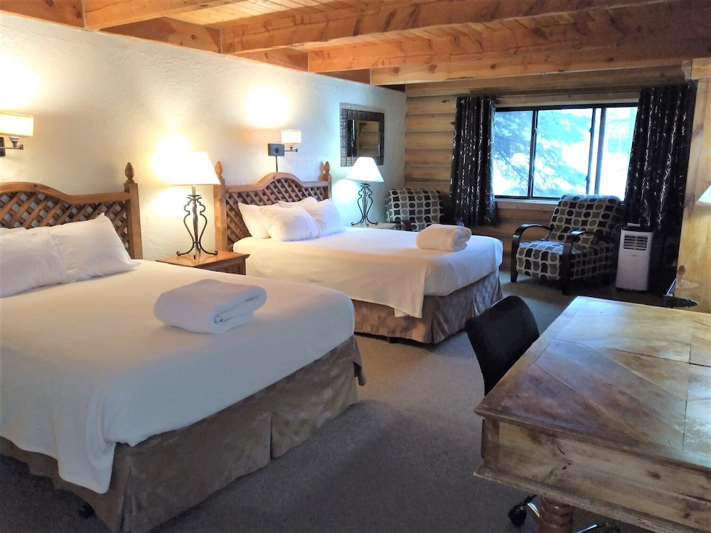 The Boulder Creek Lodge - photo 15