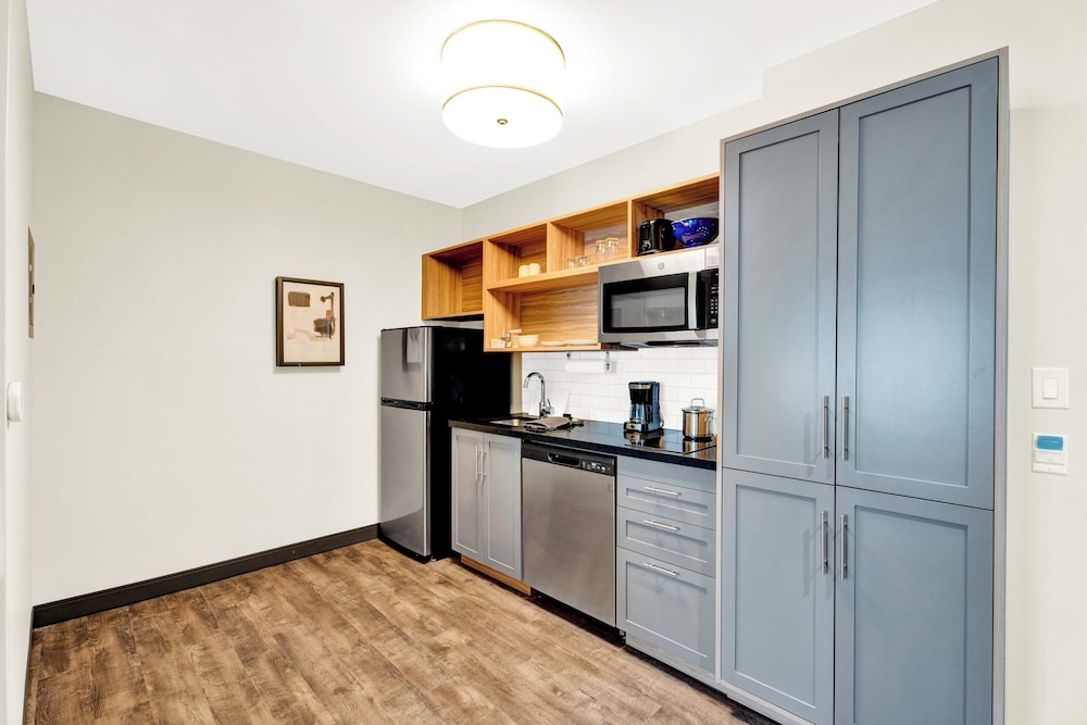 Candlewood Suites Detroit Auburn Hills by IHG - photo 58