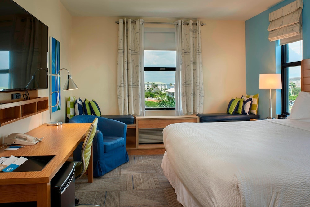 Four Points by Sheraton Punta Gorda Harborside - photo 11