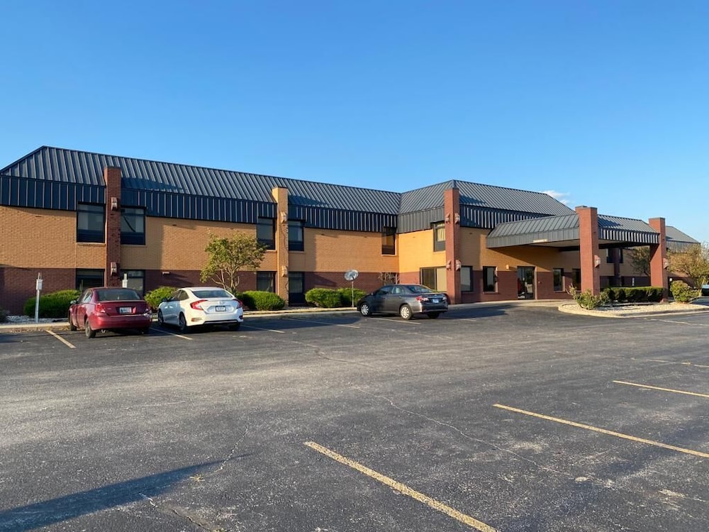 Super 8 by Wyndham Columbia City - featured photo