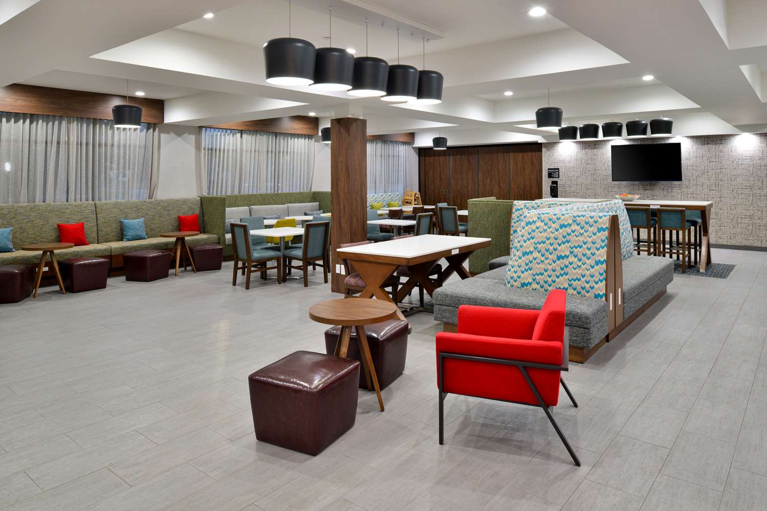 Hampton Inn Laplace - photo 12