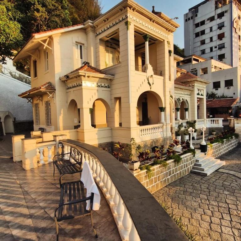 Casa das Luzes Hostel IVN — 4-Star Luxury Hotel in Rio De Janeiro, Brasil