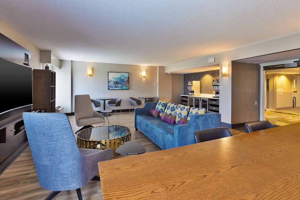 Crowne Plaza Dulles Airport by IHG - photo 73