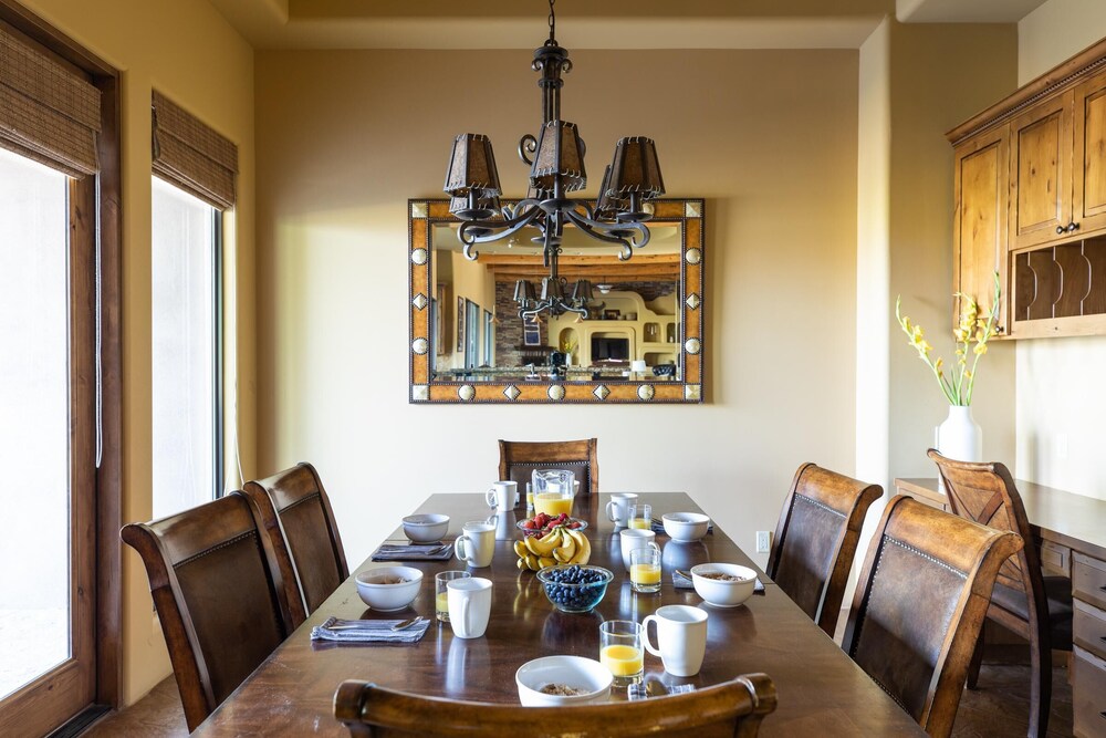Westland by Avantstay Desert Oasis w Mountain View Pool & Basketball Court Scottsdale - photo 13