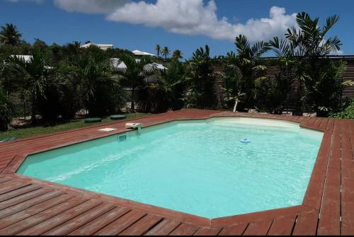 VILLA ANA 5 minutes à pied des plages — 4-Star Luxury Hotel in Sainte-Anne, Guadeloupe