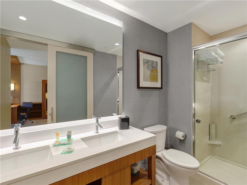 Hyatt Place Milwaukee Downtown - photo 70