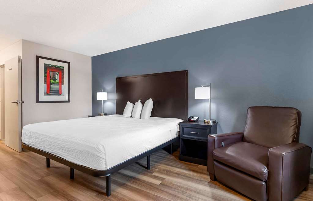 Extended Stay America Suites Fort Worth City View - photo 26