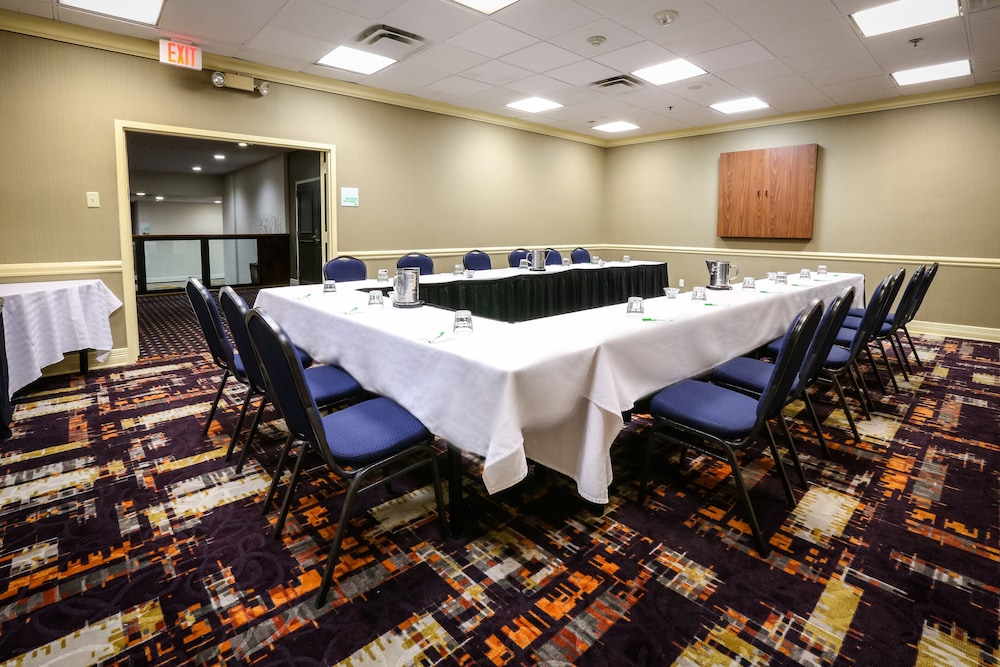 Holiday Inn Austin Midtown by IHG - photo 57