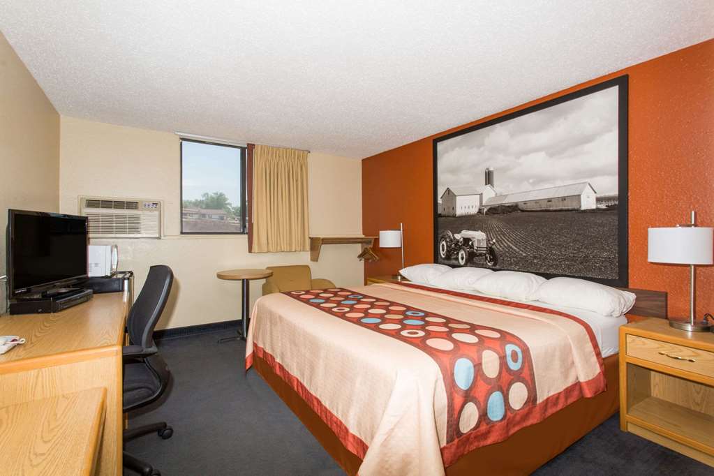 Super 8 by Wyndham Chadron NE - photo 8