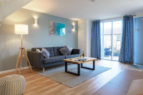 Coverack - carbon neutral hotel in Unknown City