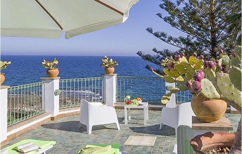 6 Bedroom Pet Friendly Home In Siracusa — 4-Star Luxury Hotel in Siracusa, Italy
