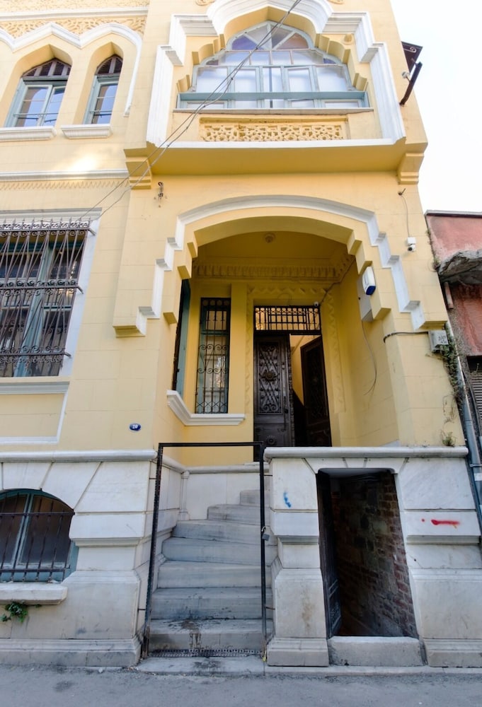 Limonlu Konak in Izmir, Turkey