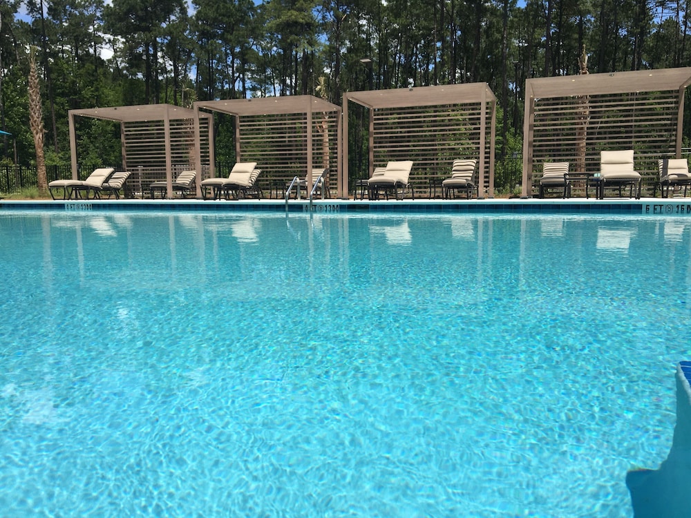 Hilton Garden Inn Summerville - photo 28
