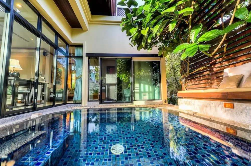 Lily pool villa — 4-Star Luxury Hotel in Phuket, Thailand